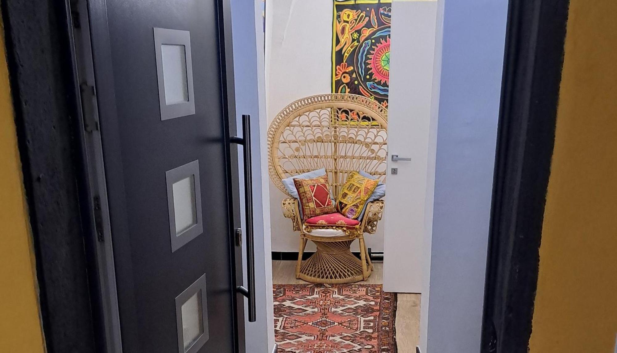 Beautifully Restored Romantic Apartment In The Centre Of Historic Дольчедо Экстерьер фото